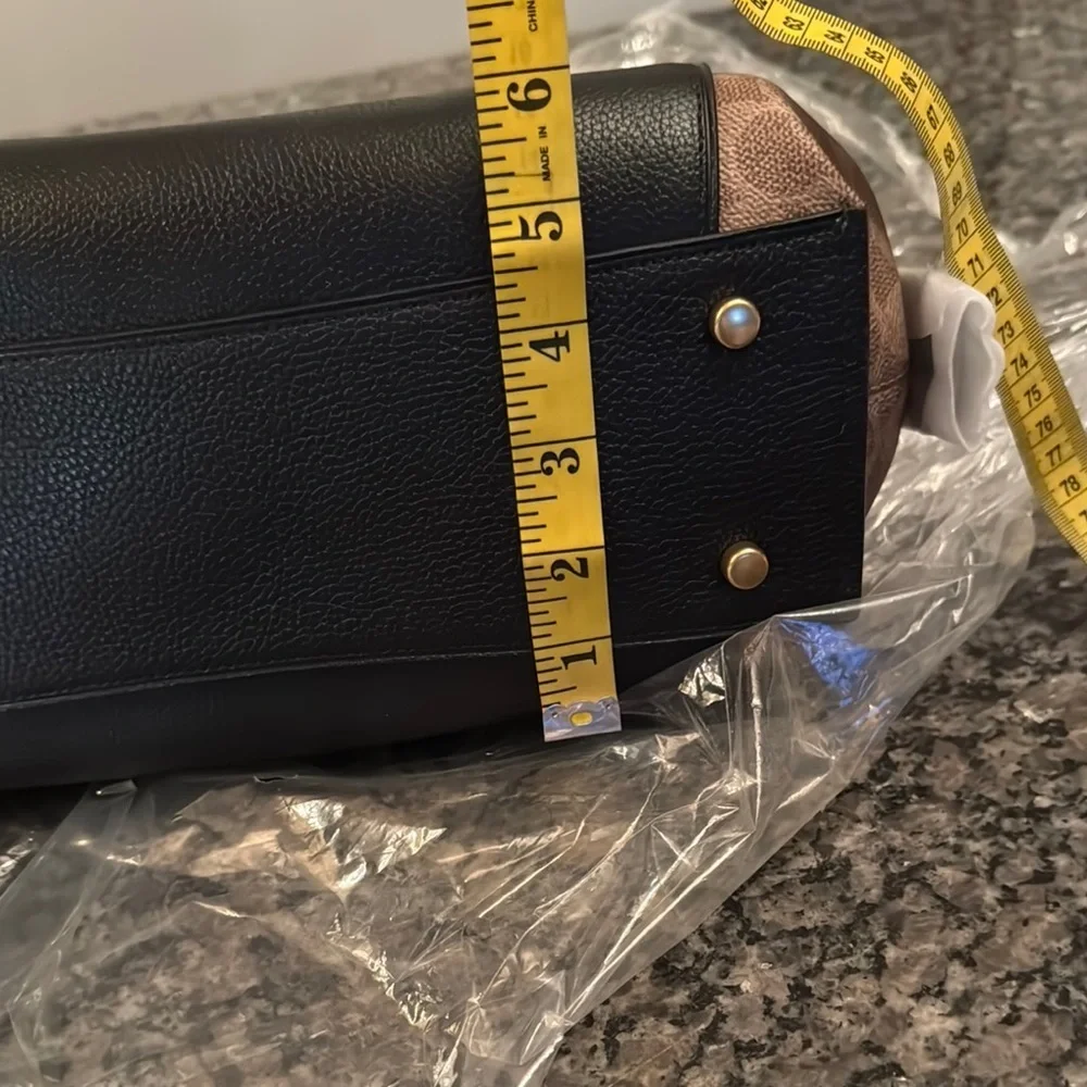 Coach Black leather and coated canvas Brown Women's Bag NWT - Picture 10 of 15